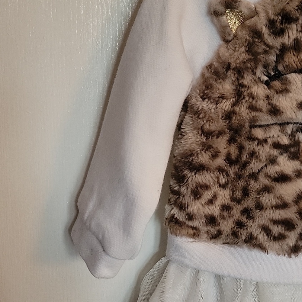 The Children's Place one piece Leopard dress, 9-12 months, tan and cream. - Picture 7 of 8